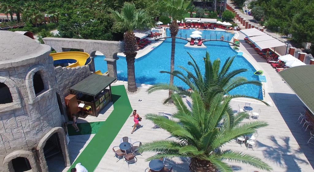 Thalia Beach Resort Hotel Ilica  Exterior photo